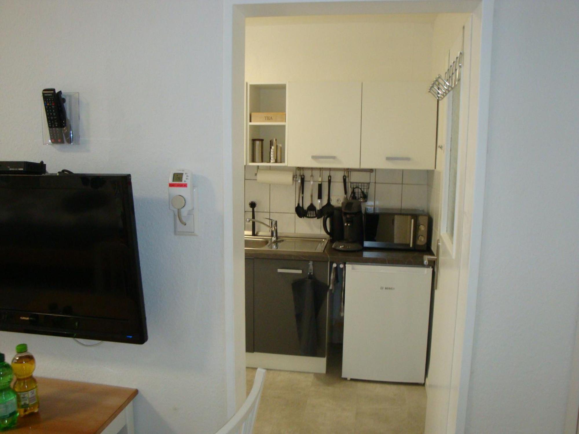Cenet 1 Zimmer Apartment Зіндельфінген Екстер'єр фото