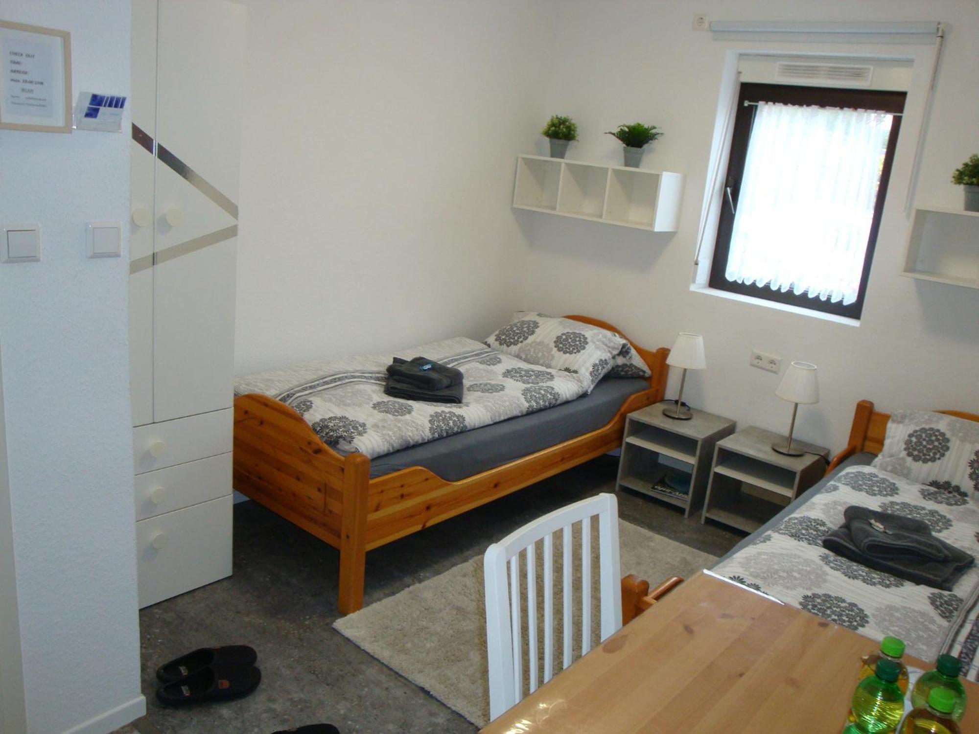 Cenet 1 Zimmer Apartment Зіндельфінген Екстер'єр фото